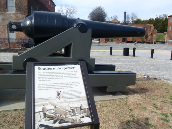 Tredegar Iron Works Cannon