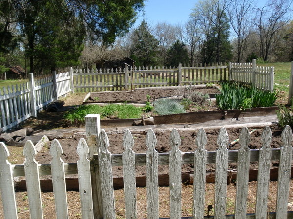 Stagville house garden
