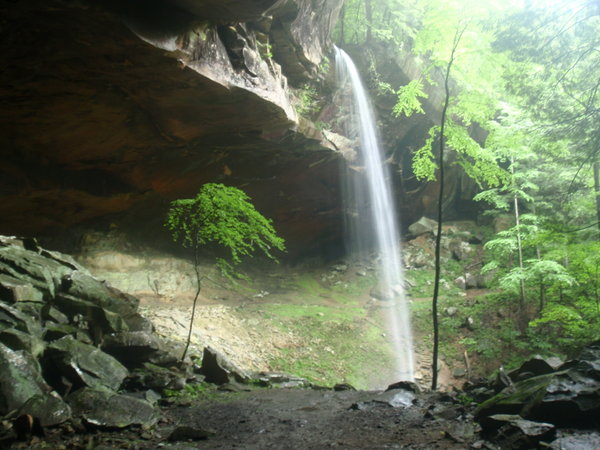 Yahoo Falls and Grotto