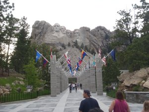 Mount Rushmore and state flags