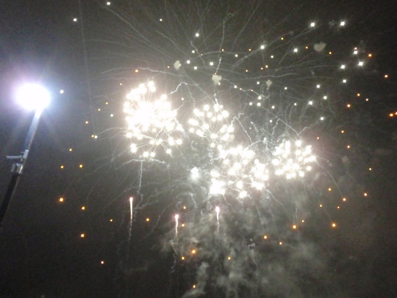 White phorphorus fireworks