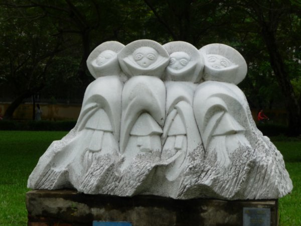sculpture park Hue