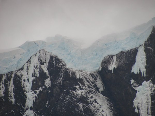 Glaciar on the edge