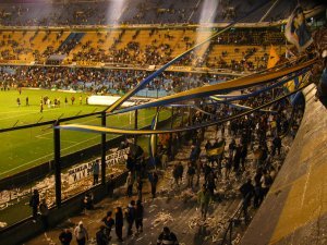Fans leaving satisfied after Boca won 3:0 in a hillarious game