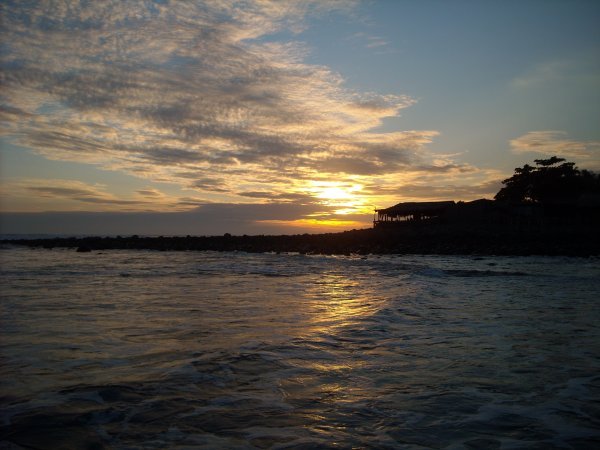 Sunset on El Zonte beach