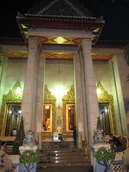 A Temple visit at night