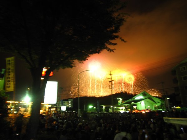 Tondabayashi fireworks display