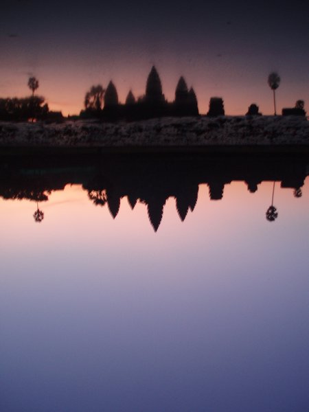Sun rise at Angkor Wot