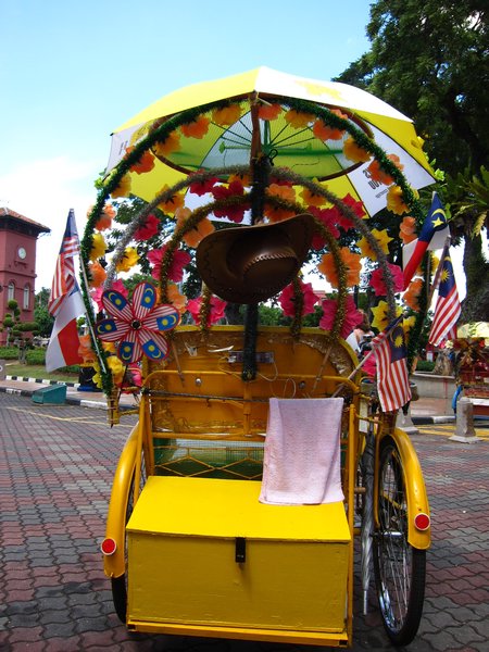 Gaudy rickshaws really are a dime a dozen