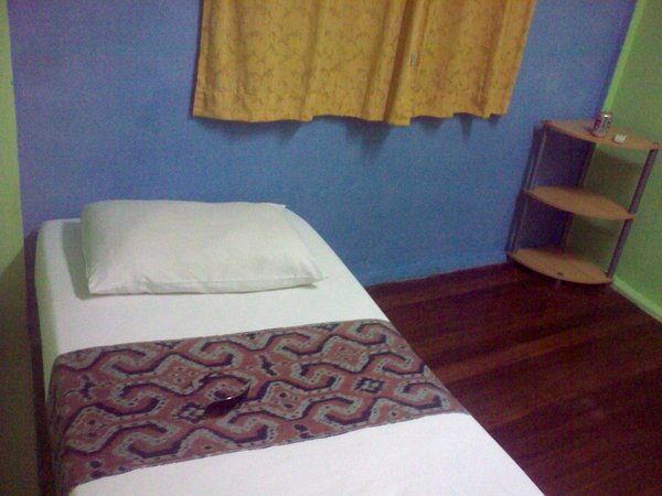 2nd Hostel Room in KL.. luxury compare to the 1st