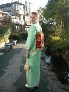 kimono back