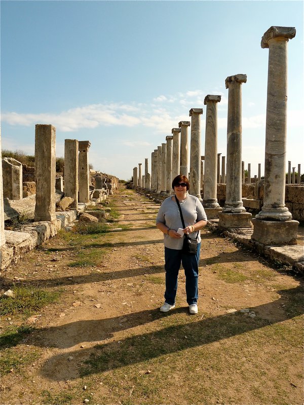 another street in Perge