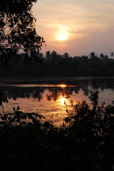 The sun goes down over a local Gheel (Indian Lake)