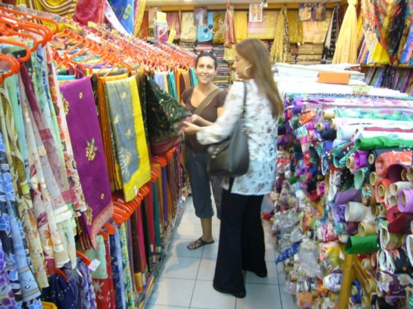 Sari Shopping