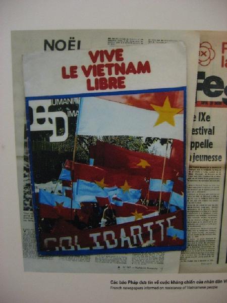 Vive le Qu... Vietnam libre!
