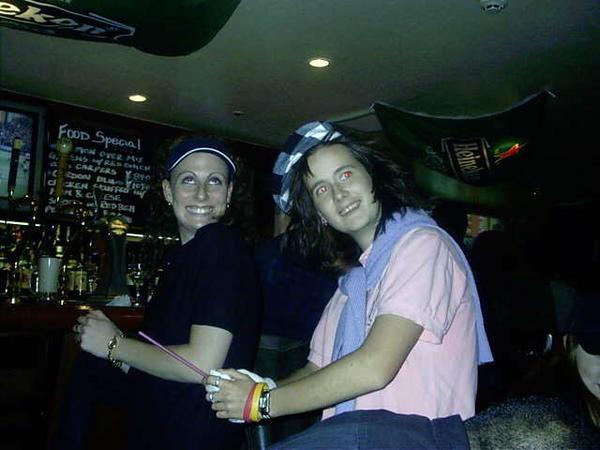 Candice and Julia, pub golfers