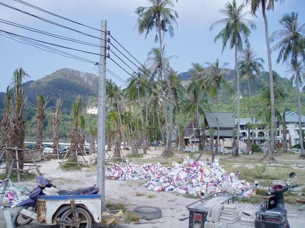 Rebuilding efforts on Ao Ton Sai, Ko Phi Phi Don