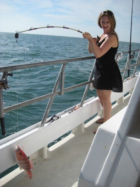 deep sea fishing women's apparel