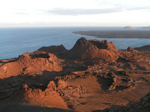 Vulkaanlandschap op Baltra eiland