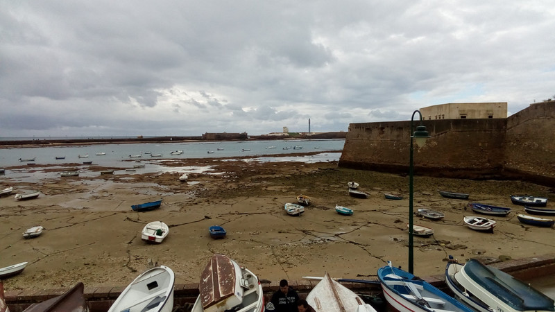 Cadiz Harbour, low tide.