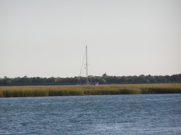 "Rising Tide" at anchor