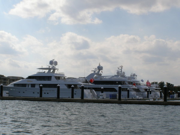 megayacht marina