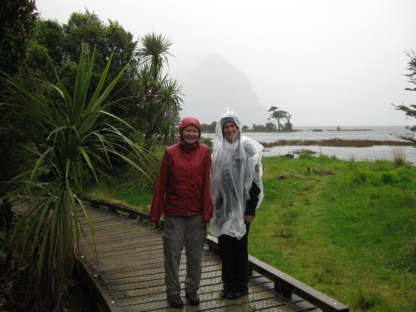 Cass & Maike on a Wet Walk at Milford Sound