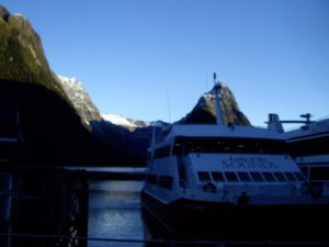 Milfors Sound Cruise