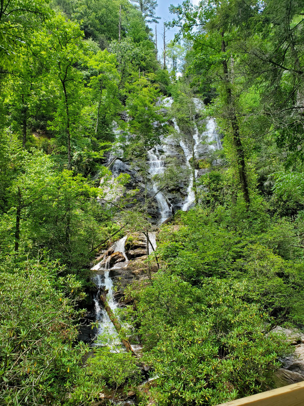 Dukes Creek falls