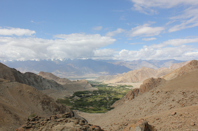A valley on the way to Nubra