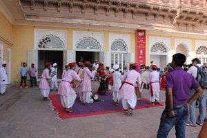 folk artists performing in Jodhpur fort
