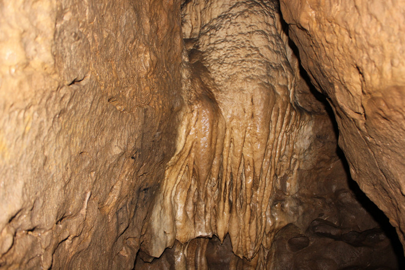 Mawmluh Cave