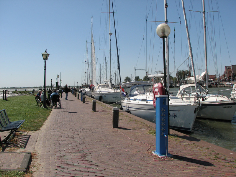 Volendam Bay