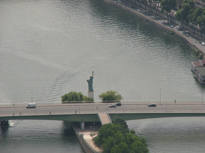 Twin of Statue of Liberty