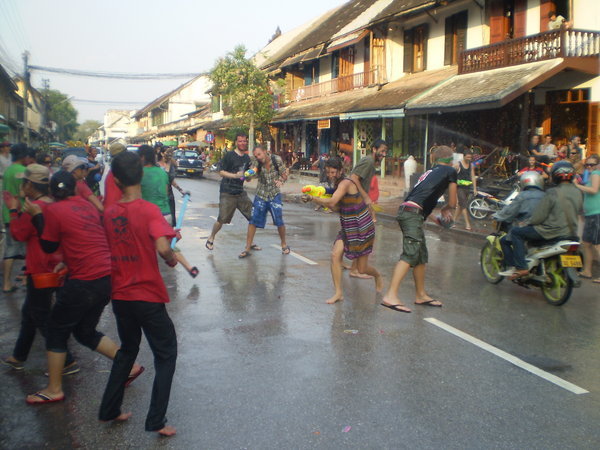 Waterfight in Luang Prabang