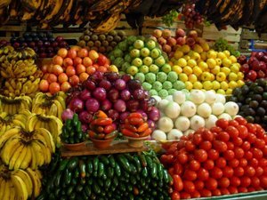 Ovoce na trhu v Cristobalu