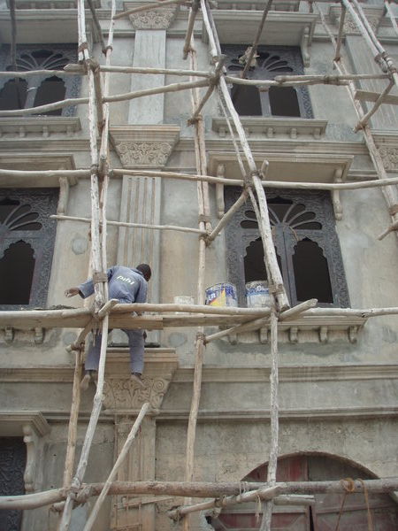 Construction on the crumbling buildings of Stone Town