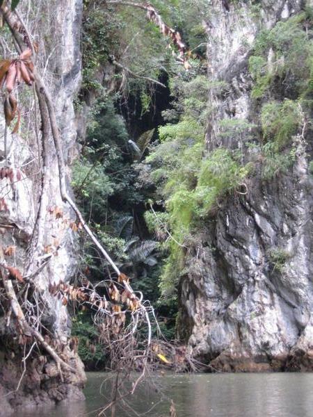 More krabi limestone cliffs