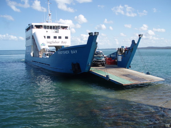 The fraser island ferry coming to take us back