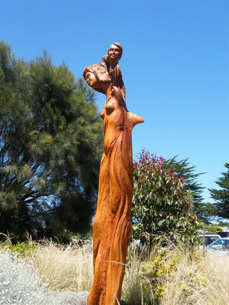 A wooden carving in Apollo Bay