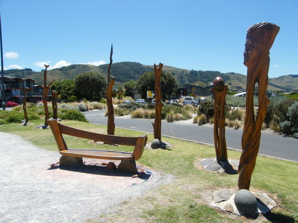 Wooden carvings in Apollo Bay