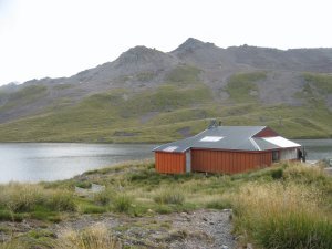Lake Angelus Hut