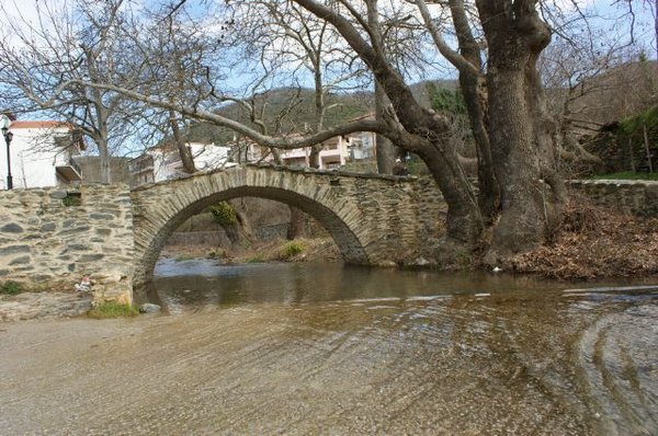 Stone bridge near Megali Panagia