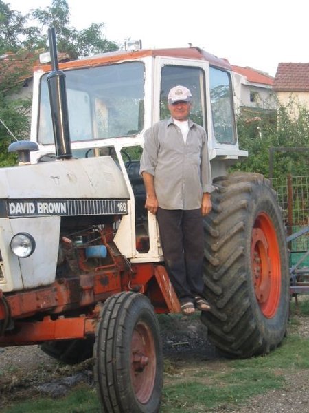 Lakis and the tractor