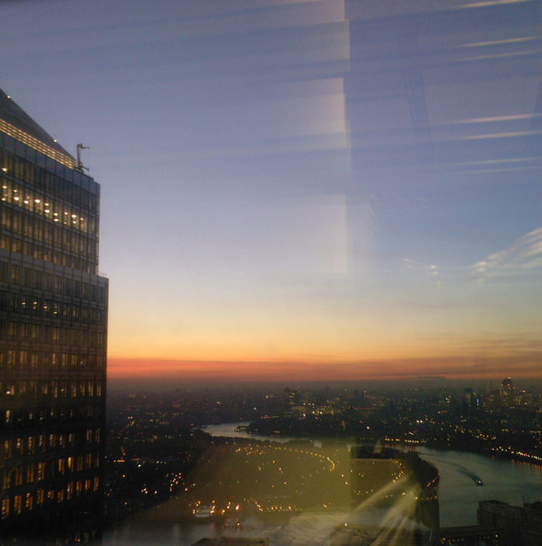 Londoni naplemente a 38. emeletrol