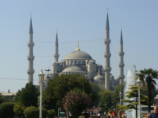 A Sultanahmet Camıı - Kek mecset kivulrol