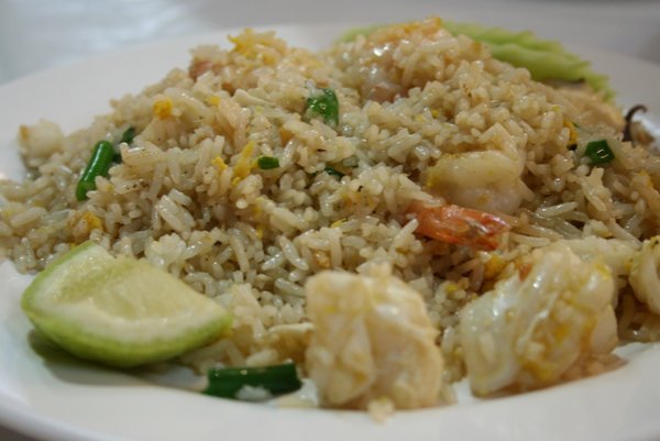 Fried rice w/ seafood. Yummy.