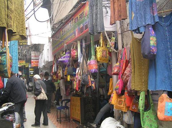 Shops in little alleys in Pahar Ganj