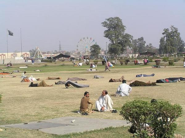 Minar-e-Pakistan sorrounding area