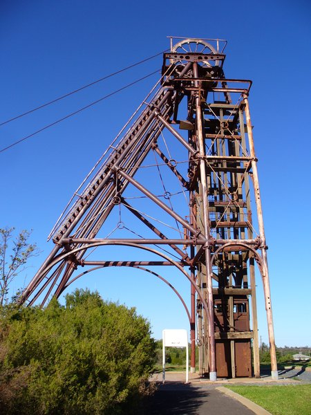 Copper mine head frame